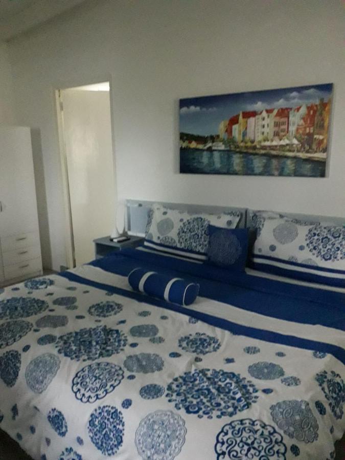 Palm Trees Apartments Willemstad Exterior foto